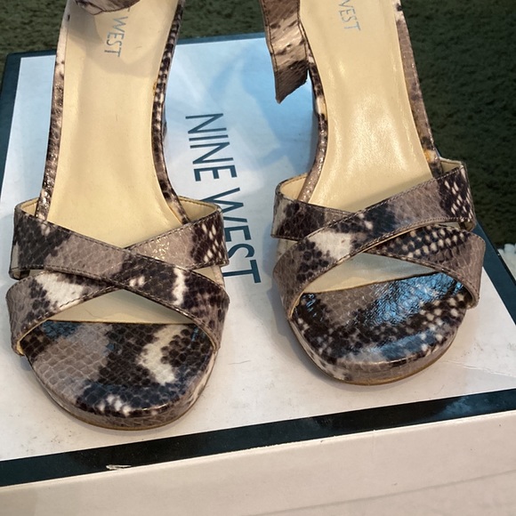 Nine West Miranda python wedge sandals - Picture 5 of 7